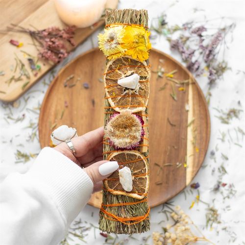 9in Rosemary, Palo Santo & Quartz Smudge Wand